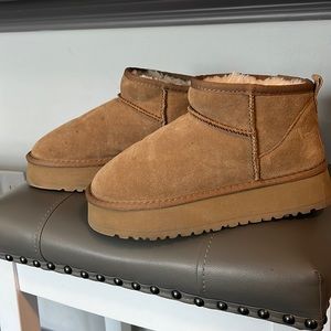 Ultra Mini Platforms